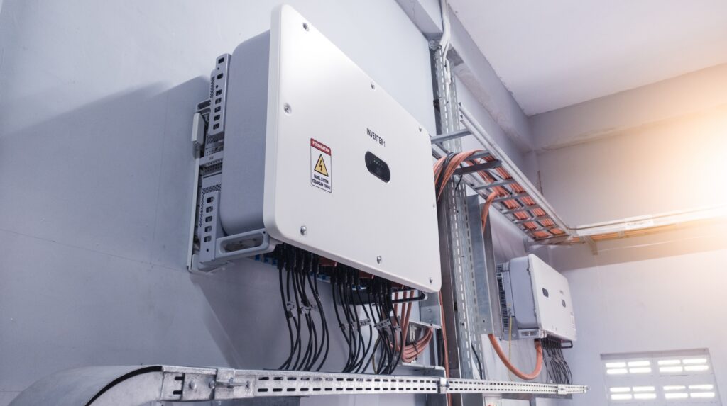 AC-Coupled vs DC-Coupled Batteries: How to Choose the Right Solar Storage Setup